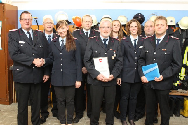 20.11.2015 - Einsatzreiches Jahr für die Feuerwehr Klein Henstedt